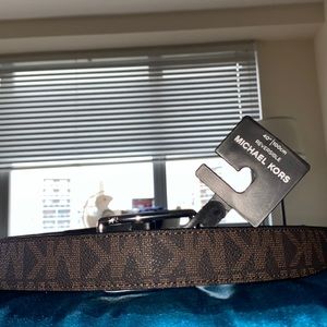 MICHAEL KORS REVERSIBLE 40” / 100cm BELT
